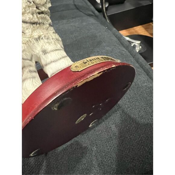 Classic Wildlife Collection White Tiger figurine - Picture 11 of 11